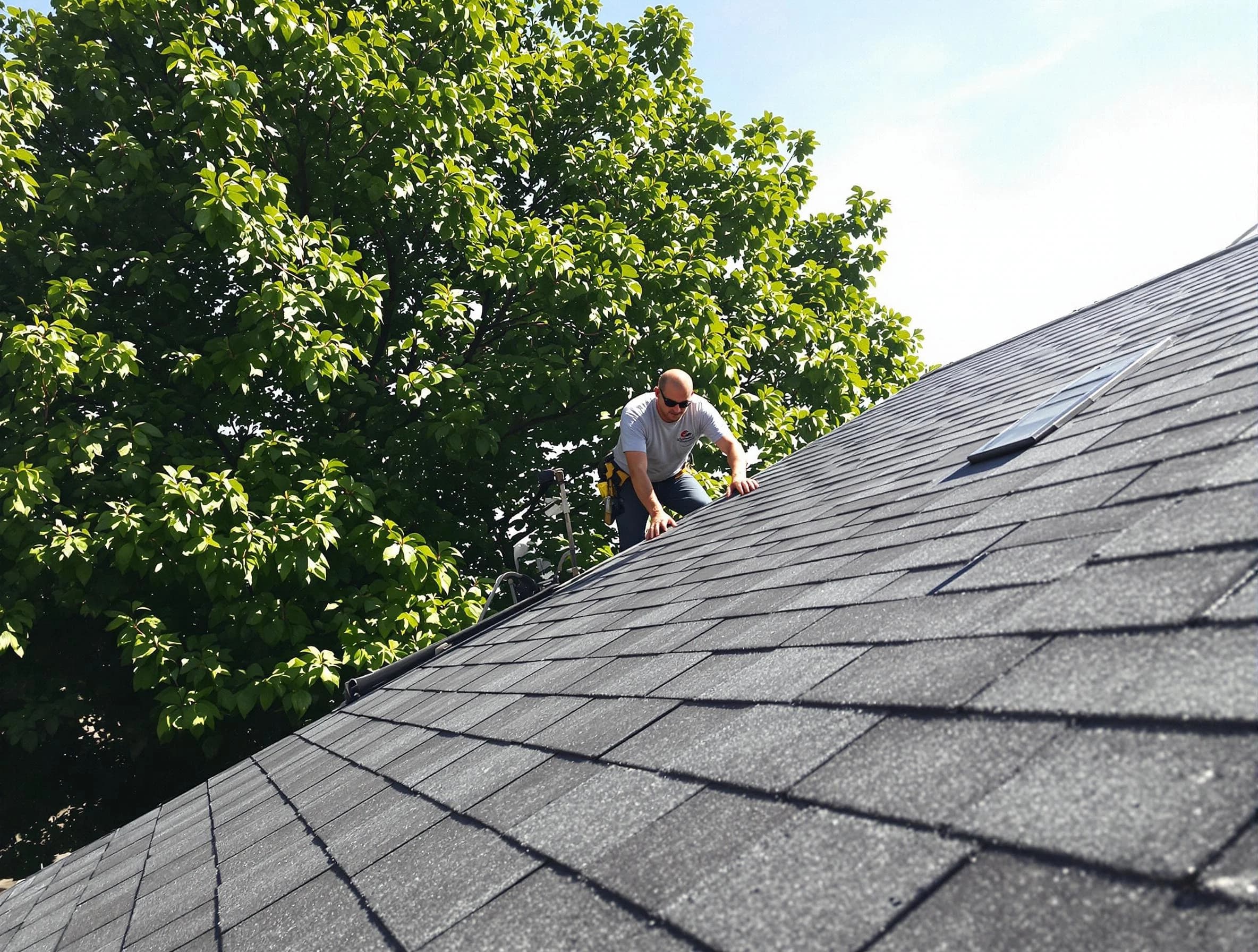 Certified roofers from Solon Roofing Company working in Solon, OH